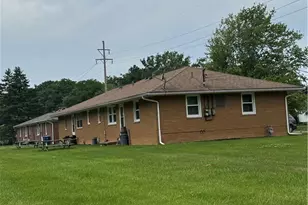 605 W 36th St, Lorain, OH 44052 - Photo 2