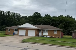 605 W 36th St, Lorain, OH 44052 - Photo 12