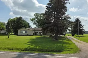 15191 Whitehead Rd, LaGrange, OH 44050 - Photo 2