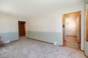 810 E Broad St, Elyria, OH 44035 - Photo 16