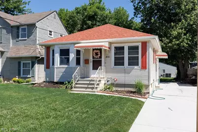 810 E Broad Street, Elyria, OH 44035 - Photo 2