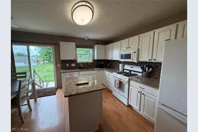 2281 Brittany Boulevard, Brunswick, OH 44212 - Photo 10