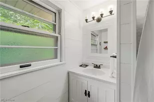 646 Palisades Dr, Akron, OH 44303 - Photo 20