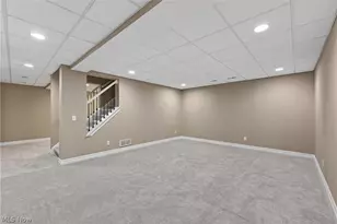 483 S Marigold Ln, Kent, OH 44240 - Photo 34