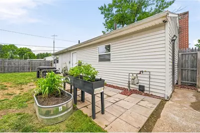 2728 19th Street NE, Canton, OH 44705 - Photo 22
