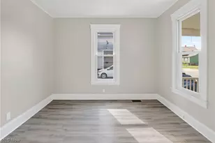 127 4th St, Elyria, OH 44035 - Photo 10