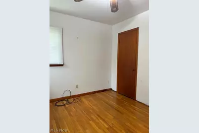 581 Fillmore Avenue, Akron, OH 44314 - Photo 12