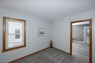 1699 Redwood Ave, Akron, OH 44301 - Photo 18
