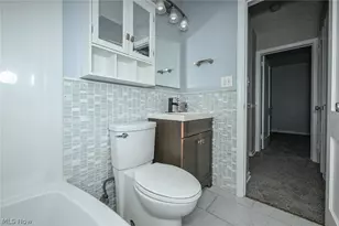 1699 Redwood Ave, Akron, OH 44301 - Photo 22