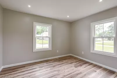 10306 Electric Boulevard, Northfield Village, OH 44067 - Photo 18