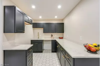 10306 Electric Boulevard, Northfield Village, OH 44067 - Photo 14