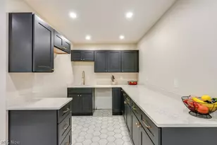 10306 Electric Blvd, Northfield Village, OH 44067 - Photo 14