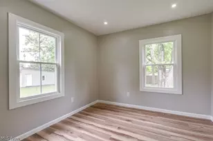 10306 Electric Blvd, Northfield Village, OH 44067 - Photo 16