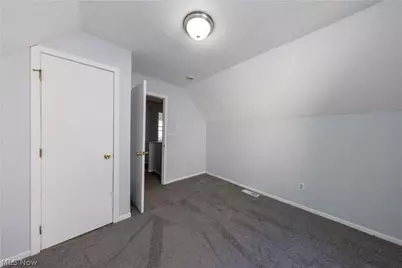 9323 Pratt Avenue, Loveland, OH 44105 - Photo 16