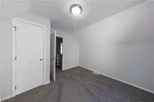9323 Pratt Ave, Loveland, OH 44105 - Photo 16