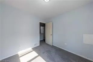 9323 Pratt Ave, Loveland, OH 44105 - Photo 22