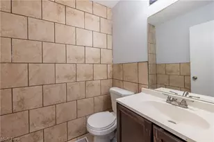 9323 Pratt Ave, Loveland, OH 44105 - Photo 10