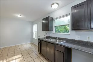 9323 Pratt Ave, Loveland, OH 44105 - Photo 8