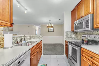 3367 Lenox Village Drive, Fairlawn, OH 44333 - Photo 18