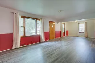 3041 33rd St NE, Canton, OH 44705 - Photo 2