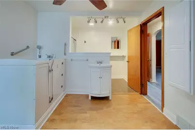3041 33rd Street NE, Canton, OH 44705 - Photo 12