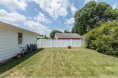 3284-3290 Hudson Drive, Cuyahoga Falls, OH 44221 - Photo 6