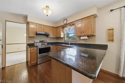 1749 Cove Street NW, Uniontown, OH 44685 - Photo 12