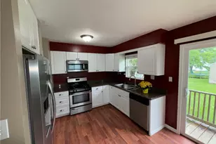 1214 Bryce Ave, Aurora, OH 44202 - Photo 2