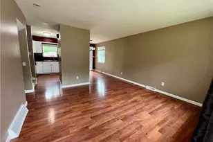 1214 Bryce Ave, Aurora, OH 44202 - Photo 4