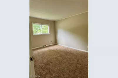 1214 Bryce Avenue, Aurora, OH 44202 - Photo 6