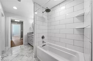 2144 W 6th St, Loveland, OH 44113 - Photo 32