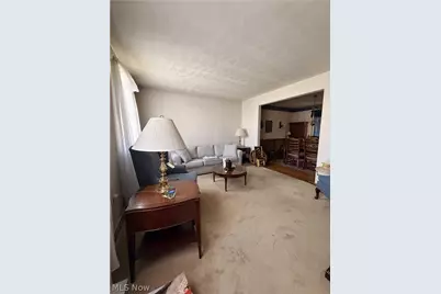 685 E Main Street, East Palestine, OH 44413 - Photo 8