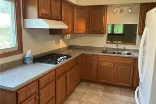 122 Clay St, Frazeysburg, OH 43822 - Photo 4