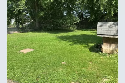 122 Clay Street, Frazeysburg, OH 43822 - Photo 10