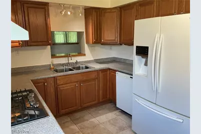 122 Clay Street, Frazeysburg, OH 43822 - Photo 6