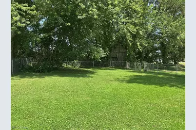 122 Clay Street, Frazeysburg, OH 43822 - Photo 10