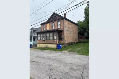 229 W Ninth Street, East Liverpool, OH 43920 - Photo 1