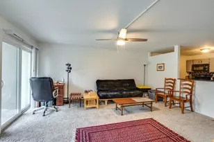2331 E Market St, Akron, OH 44312 - Photo 10