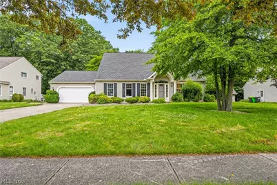 32336 Redwood Boulevard, Avon Lake, OH 44012 - Photo 2