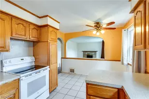 1618 23rd St NW, Canton, OH 44709 - Photo 10