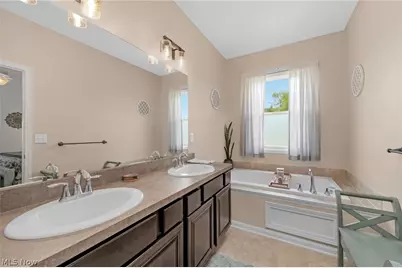 23201 Lakeridge Way, Columbia Station, OH 44028 - Photo 22