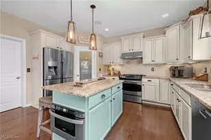 23201 Lakeridge Way, Columbia Station, OH 44028 - Photo 8
