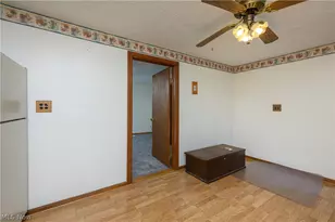 7660 Akron Ave NW, Canal Fulton, OH 44614 - Photo 18