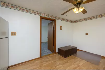 7660 Akron Avenue NW, Canal Fulton, OH 44614 - Photo 18