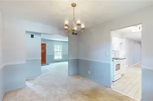 143 E Garwood Dr, Tallmadge, OH 44278 - Photo 8