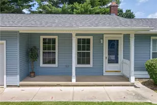 143 E Garwood Dr, Tallmadge, OH 44278 - Photo 2