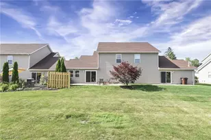 3222 Greentree Cir, Medina, OH 44256 - Photo 2