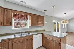 3222 Greentree Cir, Medina, OH 44256 - Photo 16