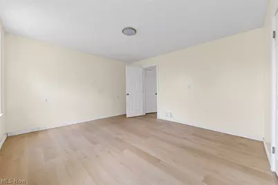 930 Johnston Street, Akron, OH 44306 - Photo 18