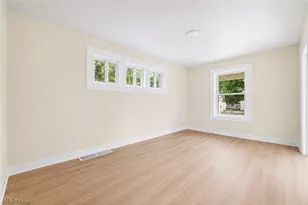 930 Johnston St, Akron, OH 44306 - Photo 6
